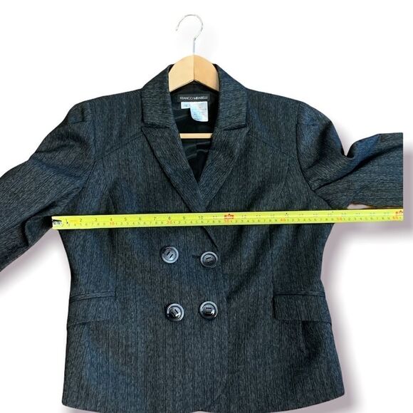 Designer Franco Mirabelli Cropped Blazer - Picture 9 of 9